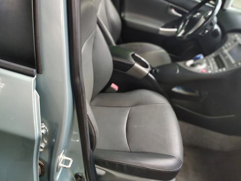 Used 2013 Toyota Prius Four image 20