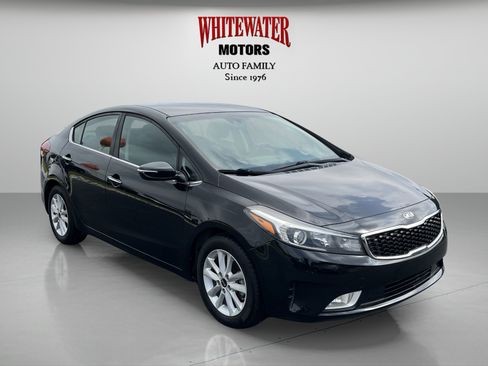 Used 2017 Kia Forte S w/ S Technology Package FWD image 7