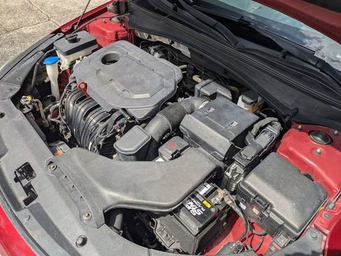 Used 2020 Kia Optima SE FWD image 29