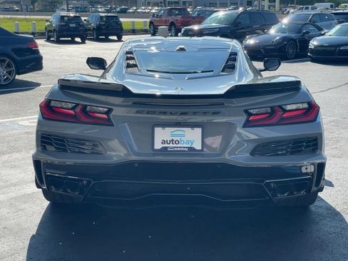 Used 2025 Chevrolet Corvette E-Ray AWD/4WD image 13