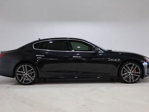 Certified 2023 Maserati Quattroporte Modena Q4 AWD/4WD image 7