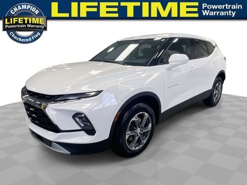 Certified 2024 Chevrolet Blazer LT image 1