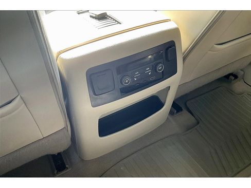 Used 2019 GMC Yukon XL Denali w/ Denali Ultimate Package image 26