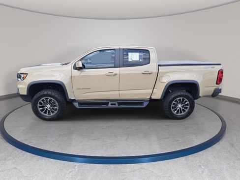 Used 2022 Chevrolet Colorado ZR2 AWD/4WD image 8