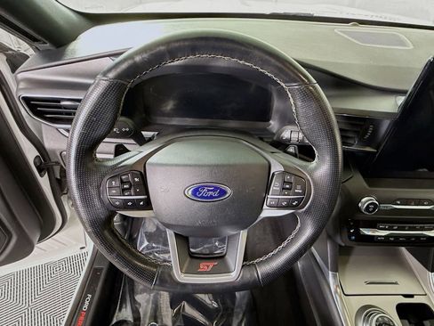 Used 2020 Ford Explorer ST w/ ST Street Pack AWD/4WD image 21