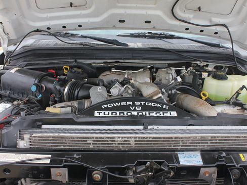 Used 2008 Ford F350 4x4 Crew Cab DRW Super Duty image 42