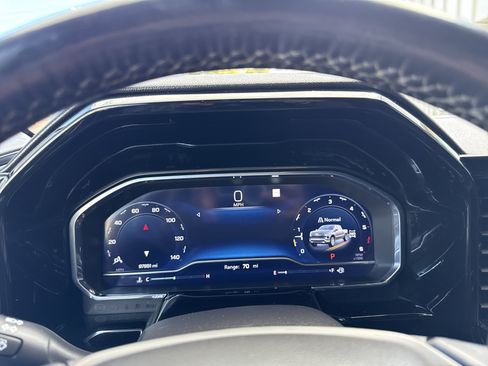 Used 2022 Chevrolet Silverado 1500 RST image 24