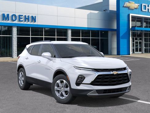 New 2026 Chevrolet Blazer LT w/ Convenience Package FWD image 7