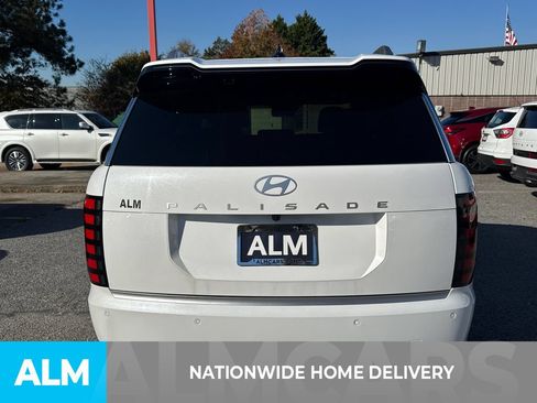 Used 2026 Hyundai Palisade Calligraphy FWD image 4