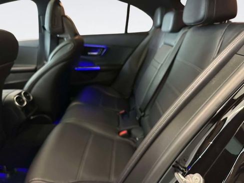 Used 2022 Mercedes-Benz C 300 4MATIC Sedan image 12