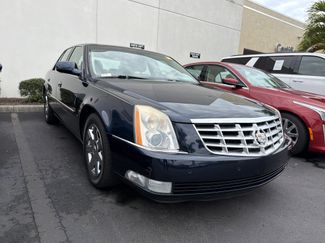 Used 2007 Cadillac DTS Luxury I w/ Sun And Sound Package video 1