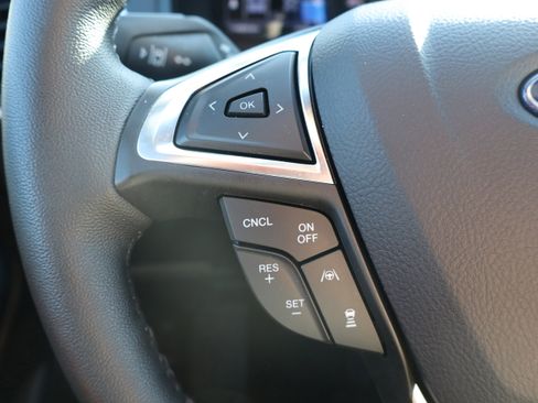 Used 2024 Ford Edge Titanium w/ Titanium Elite Package image 15