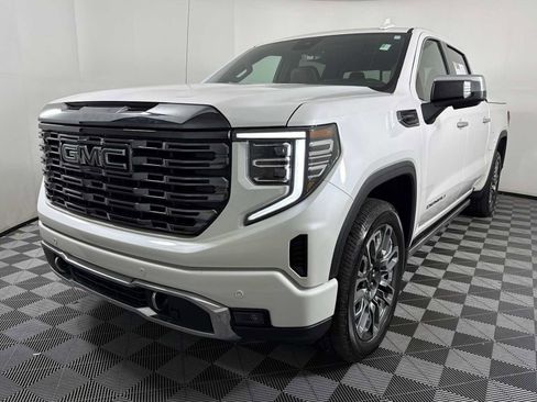 Certified 2024 GMC Sierra 1500 Denali Ultimate image 3