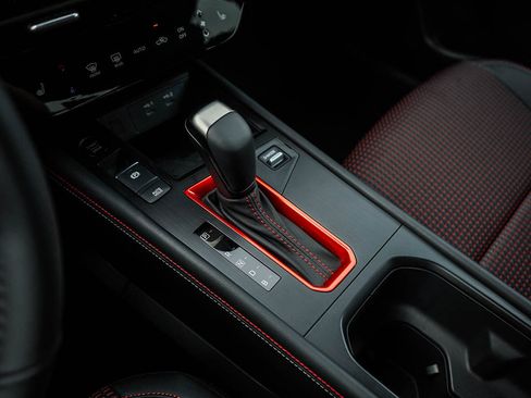 New 2026 Nissan Kicks SR w/ Cold Weather Package image 25