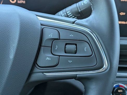 Used 2024 Buick Envista Sport Touring w/ Convenience I Package FWD image 30