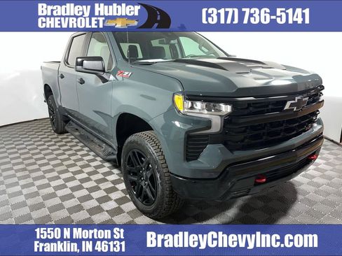 Used 2025 Chevrolet Silverado 1500 LT Trail Boss w/ Protection Package AWD/4WD image 1