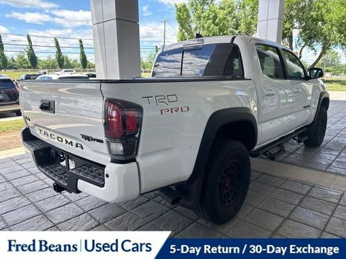 Used 2022 Toyota Tacoma TRD Pro AWD/4WD image 5