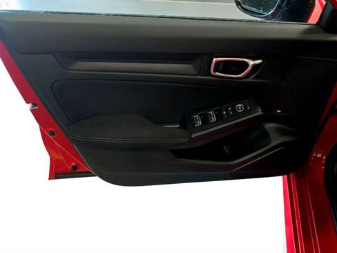 Used 2024 Honda Civic Sport image 9