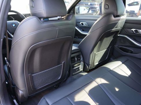 Used 2023 BMW 330i Sedan w/ Driving Assistance Package RWD image 19