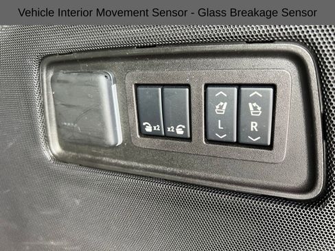 Used 2024 Cadillac Escalade ESV Premium Luxury Platinum image 27