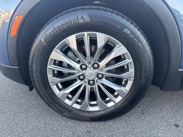 Used 2024 Cadillac XT4 Premium Luxury AWD/4WD image 11