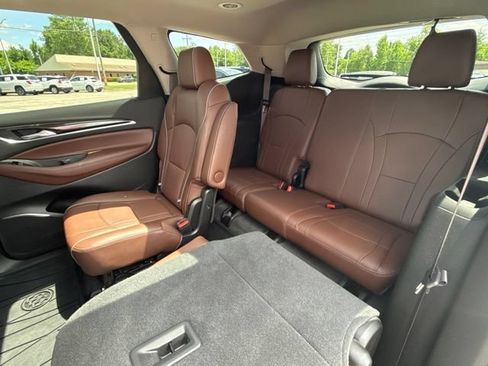 Certified 2019 Buick Enclave Avenir w/ Avenir Technology Package AWD/4WD image 29