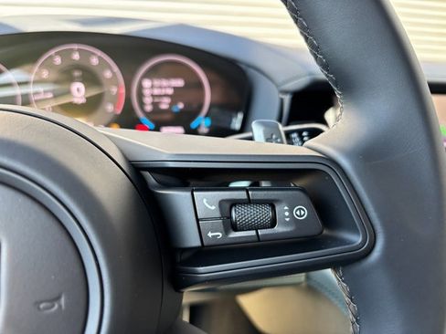 New 2026 Porsche Panamera 4 image 16