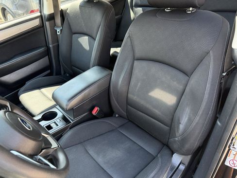 Used 2018 Subaru Legacy 2.5i AWD/4WD image 6