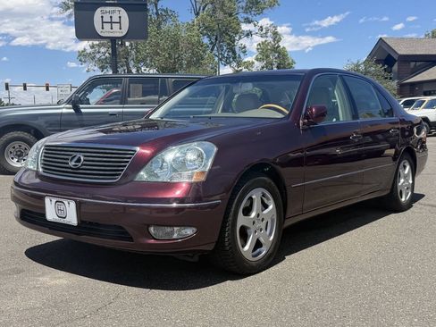 Used 2003 Lexus LS 430 RWD image 3