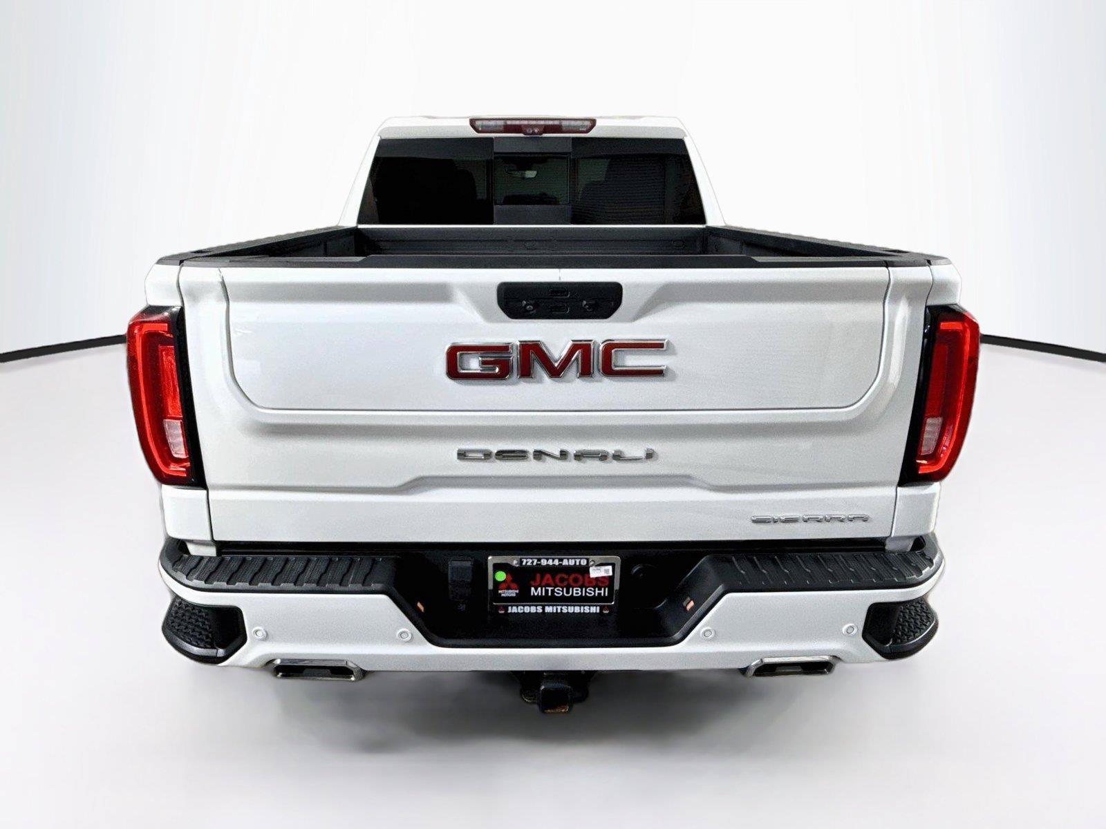 Used 2021 GMC Sierra 1500 Denali w/ Denali Ultimate Package AWD/4WD image 4