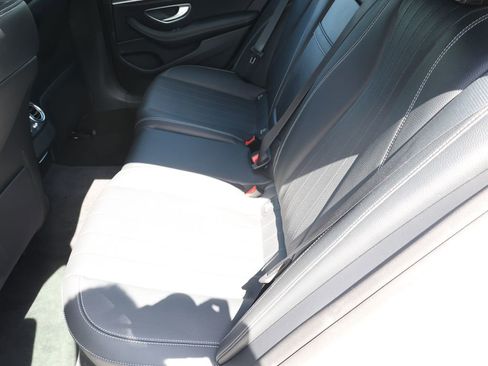 Used 2022 Mercedes-Benz E 350 Sedan w/ Exterior Lighting Package image 21