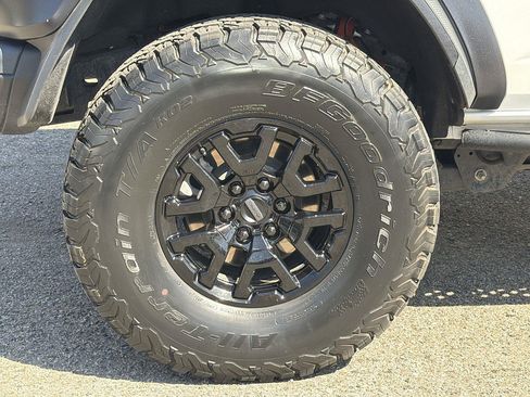 Used 2022 Ford Bronco Raptor AWD/4WD image 32