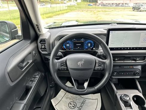 Used 2025 Ford Bronco Sport Outer Banks w/ Outer Banks Tech Package+ AWD/4WD image 13