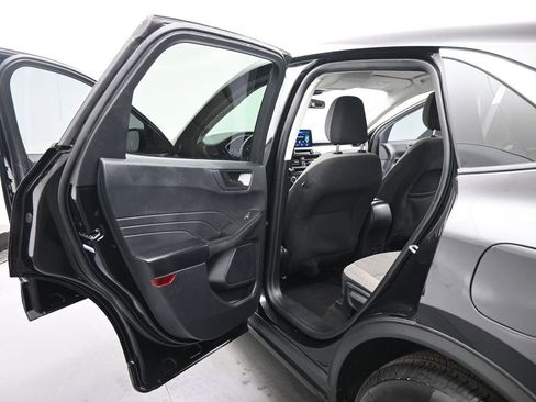 Certified 2022 Ford Escape SE image 16