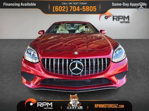 Used 2019 Mercedes-Benz SLC 300 image 2