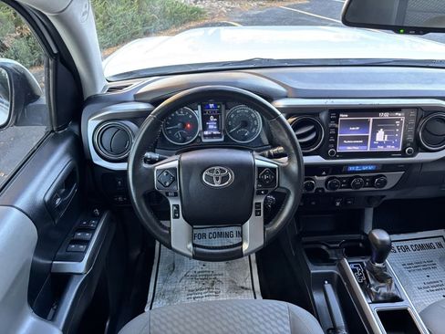 Used 2021 Toyota Tacoma SR image 21