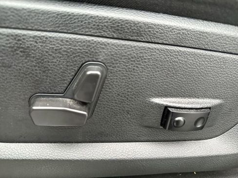 Used 2021 RAM 2500 Limited image 14