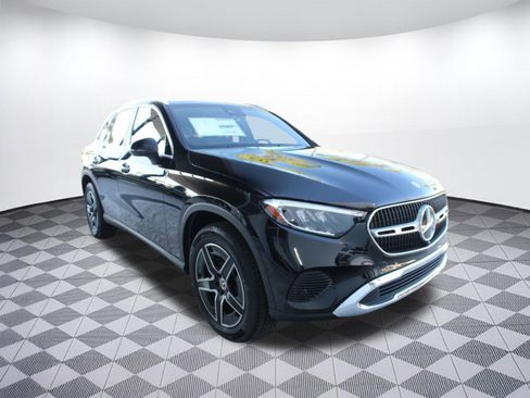 Used 2026 Mercedes-Benz GLC 300 image 7