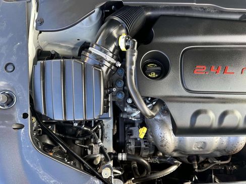 Used 2019 Jeep Compass Limited image 25