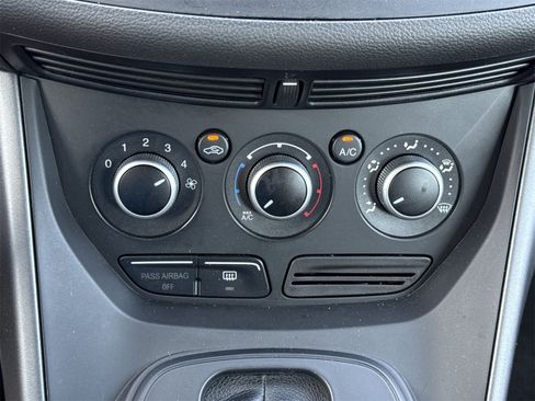 Used 2014 Ford Escape S image 23