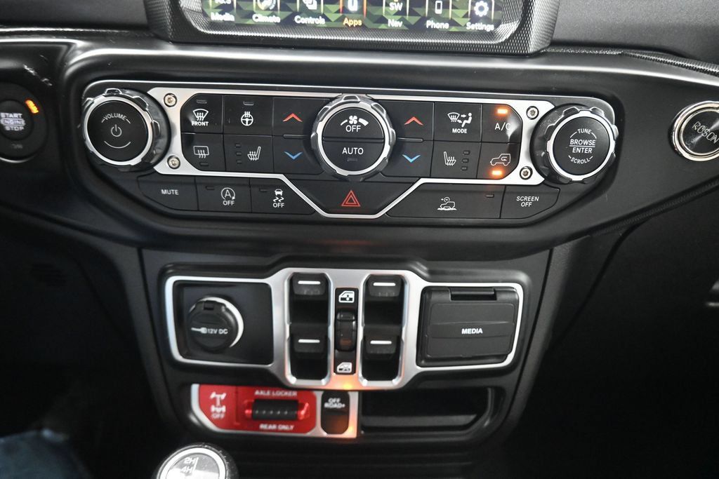Used 2022 Jeep Gladiator Mojave w/ LED Lighting Group AWD/4WD image 22
