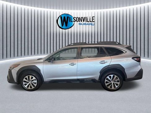 Used 2024 Subaru Outback Premium AWD/4WD image 15