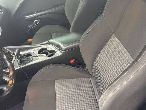 Used 2019 Dodge Challenger GT w/ Performance Handling Group image 6