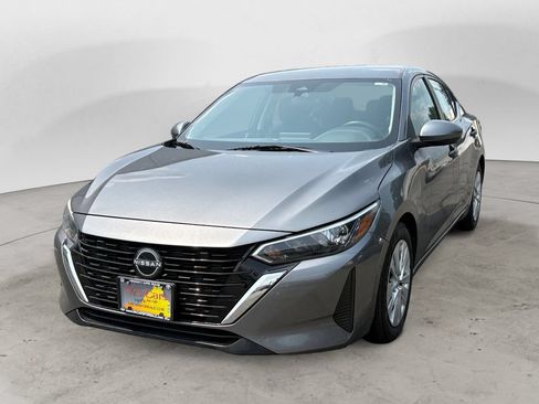 Used 2024 Nissan Sentra S FWD image 7