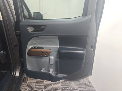 Used 2023 Ford Maverick Lariat FWD image 15