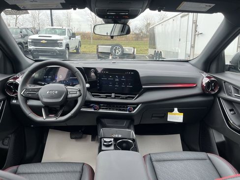 New 2026 Chevrolet Equinox RS w/ Convenience Package III image 24