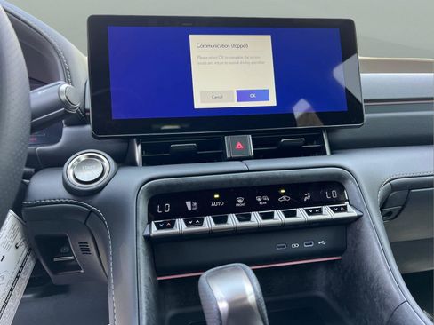 Used 2026 Lexus IS 350 F Sport w/ Technology Package RWD image 20
