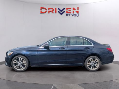 Used 2017 Mercedes-Benz C 300 4MATIC Sedan image 2