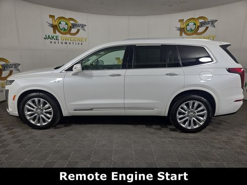 Certified 2020 Cadillac XT6 Premium Luxury AWD/4WD image 4
