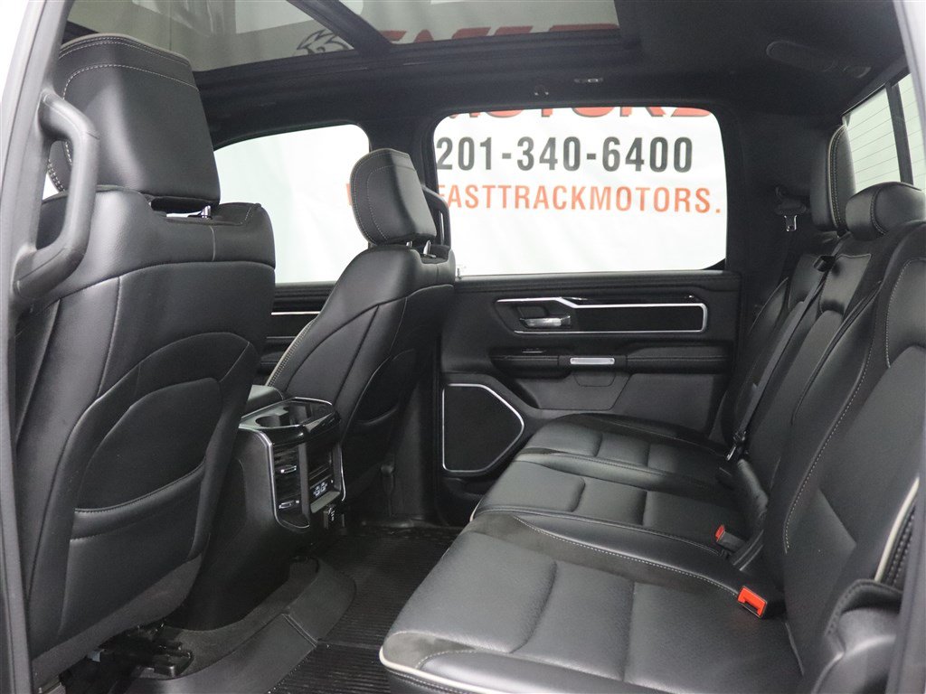 Used 2021 RAM 1500 Laramie AWD/4WD image 17